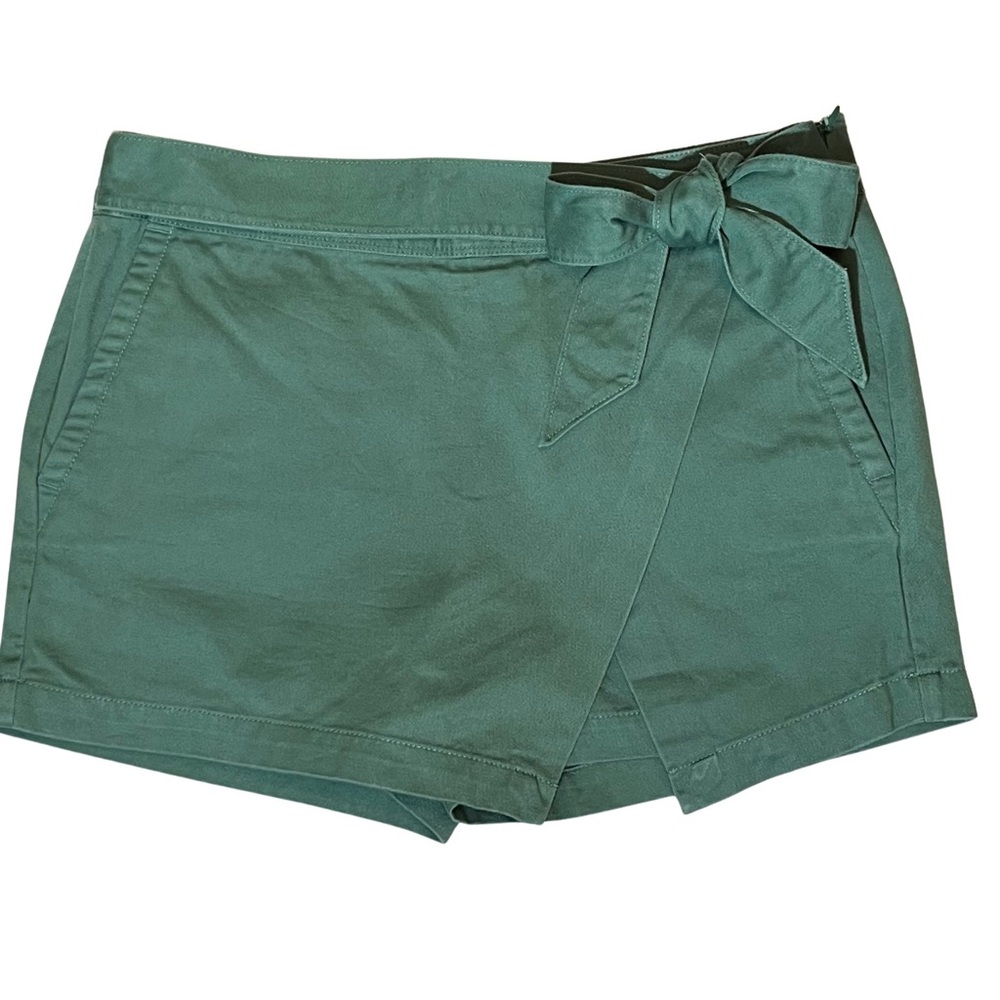 Vineyard Vines Green Tie Skort Size 4